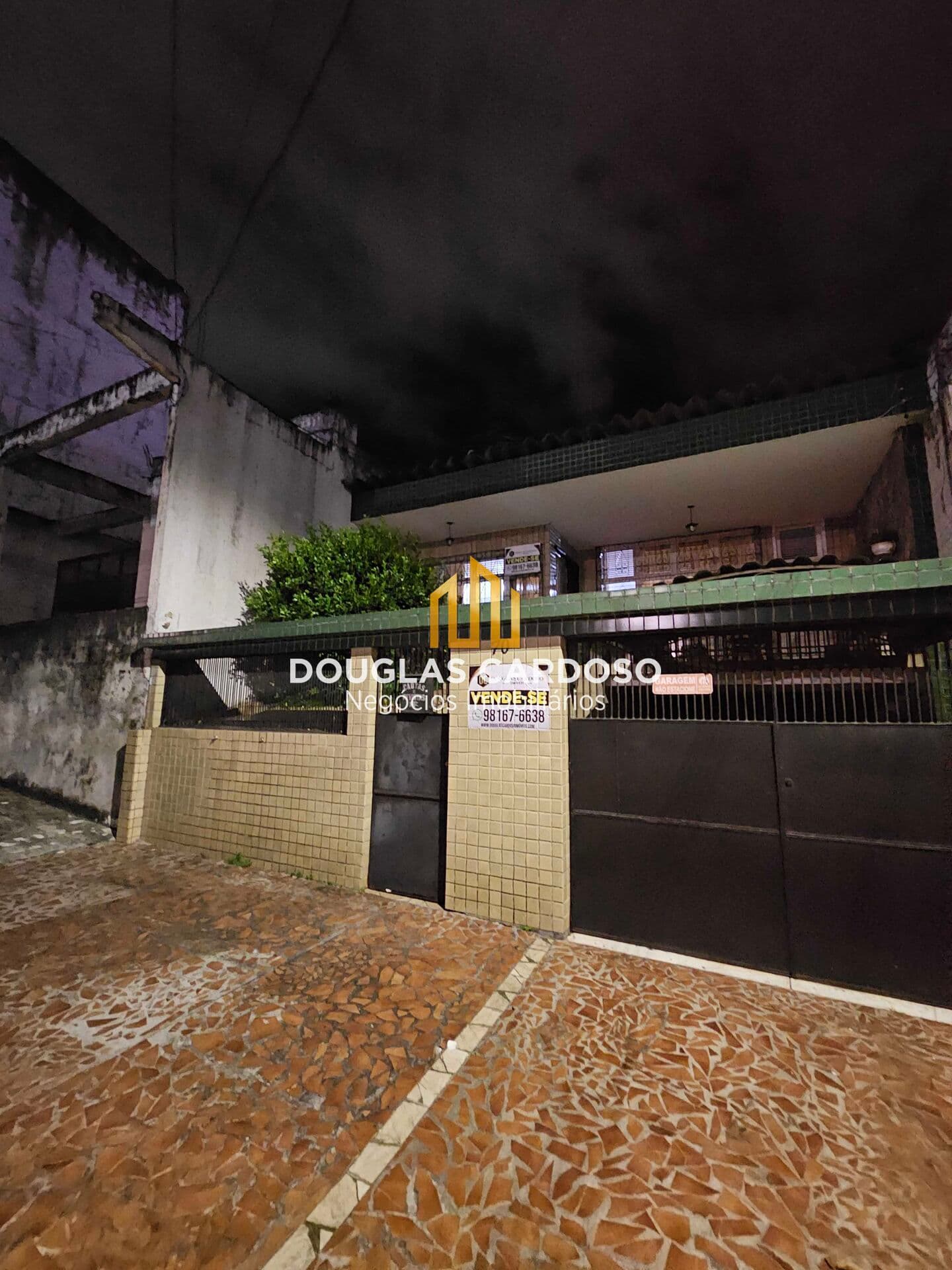 VENDO CASA NA FEIRA DA 25 EM SÃO BRÁS