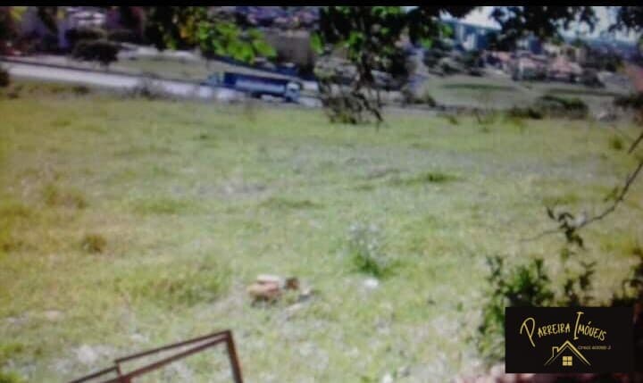 SITIO NO BAIRRO PROXIMO BANDEIRANTES