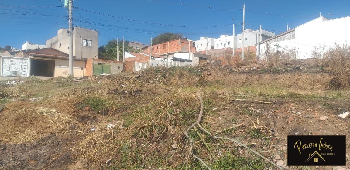 TERRENO EM LOTEAMENTO NO BAIRRO SÃO JUDAS TADEU DE ESQUINA