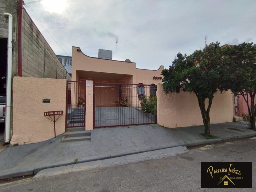 Casa Padrão para morar em uma ótima localização