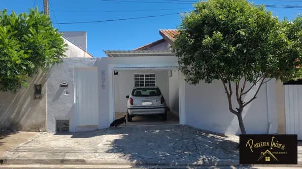 Casa em São João da Boa Vista - Jardim Lucas Teixeira