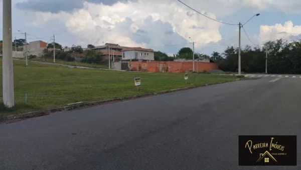 TERRENO EM LOTEAMENTO ABERTO EM UMA ÓTIMA LOCALIZAÇÃO