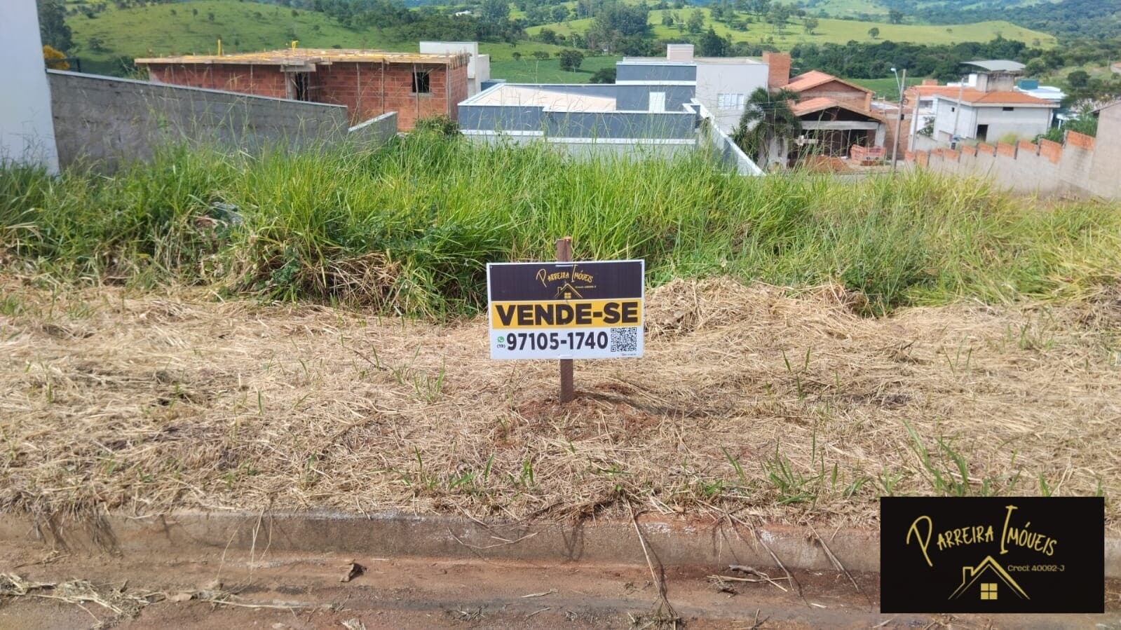 LINDO TERRENO COM UMA VISTA IMPERDIVEL