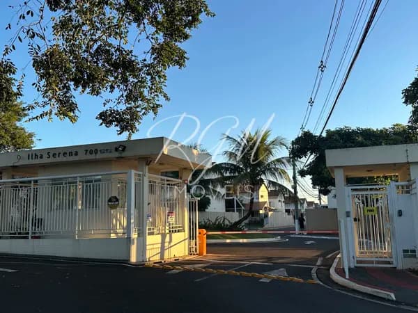 Sobrado em Condomínio Ilha Serena com 2 dormitórios em Campo Grande, MS