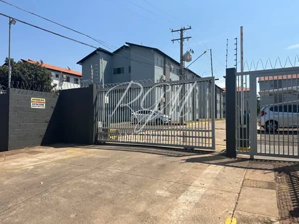 Apartamento Padrão na Vila Carlota com dois quartos em Campo Grande, MS