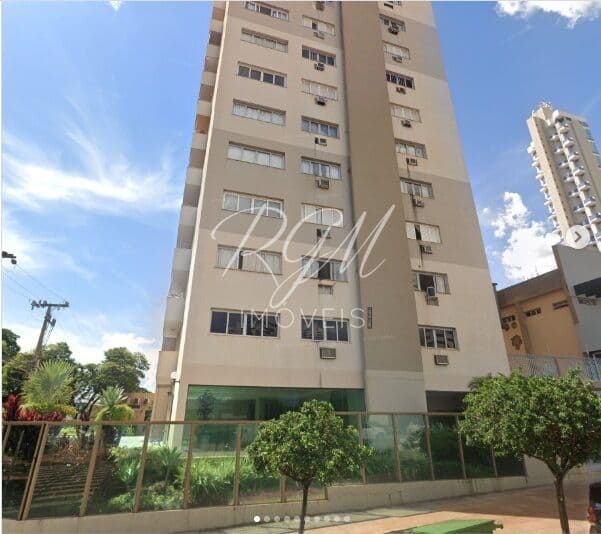Apartamento no Edificio Centenario com 3 suites no Centro em Campo Grande, MS