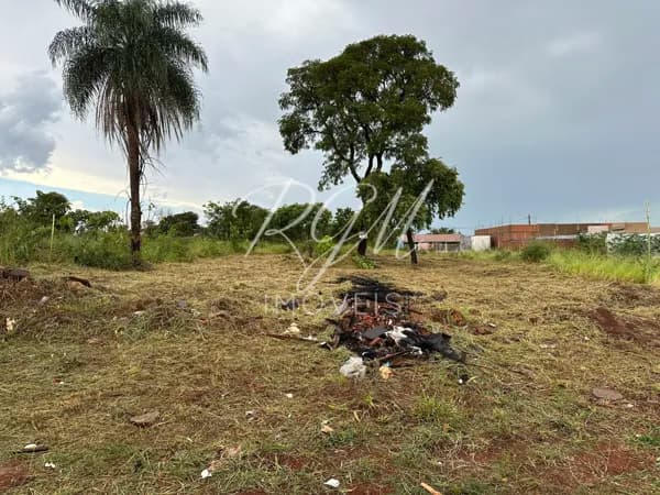 Terreno com 422,00 m² no Bairro Vivendas do Parque em Campo Grande MS