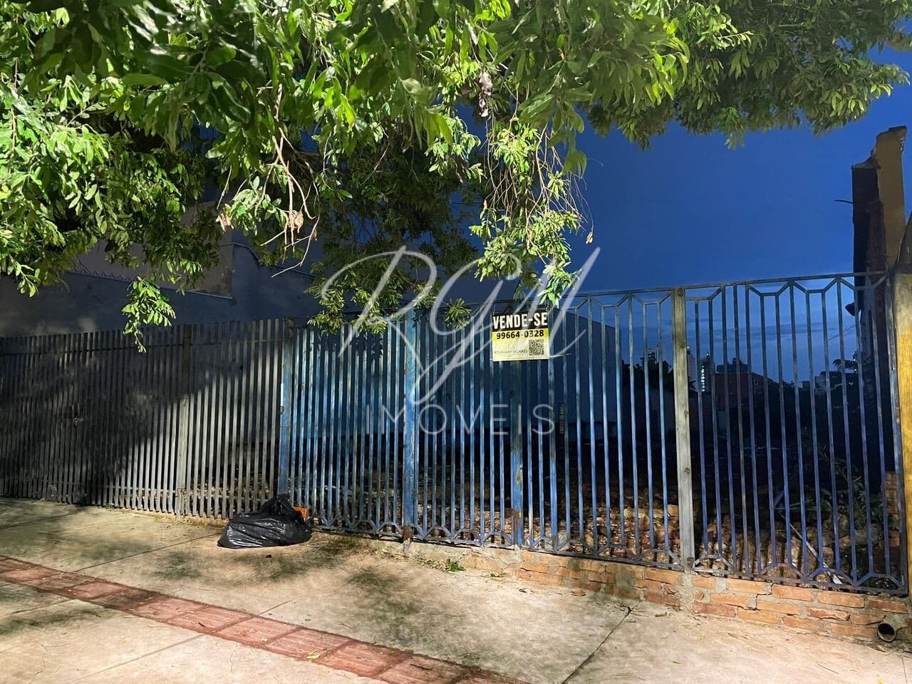Terreno com 616,80 m² no Centro de Campo Grande MS