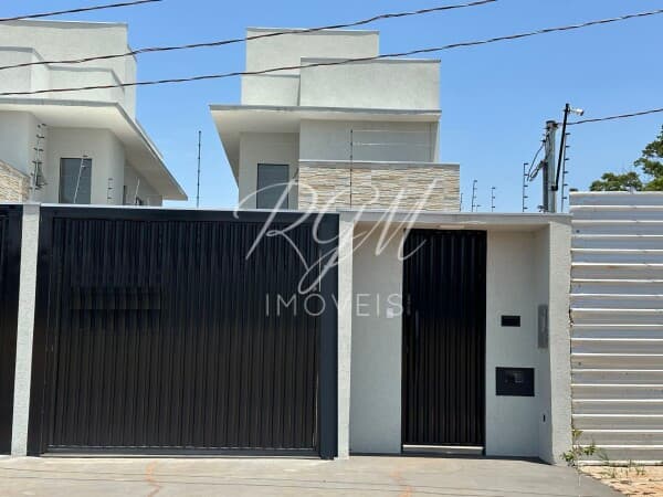 Sobrado novo com suite e 2 quartos em Campo Grande MS no Jardim Montevideu