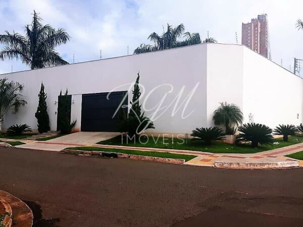Casa Alto Padrão para Venda em Monte Castelo Campo Grande-MS