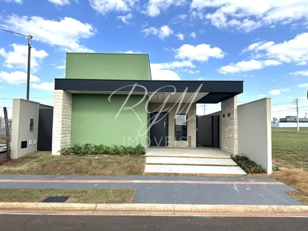 Casa em Condomínio Reserva Santa Ines com 3 dormitórios em Campo Grande, MS