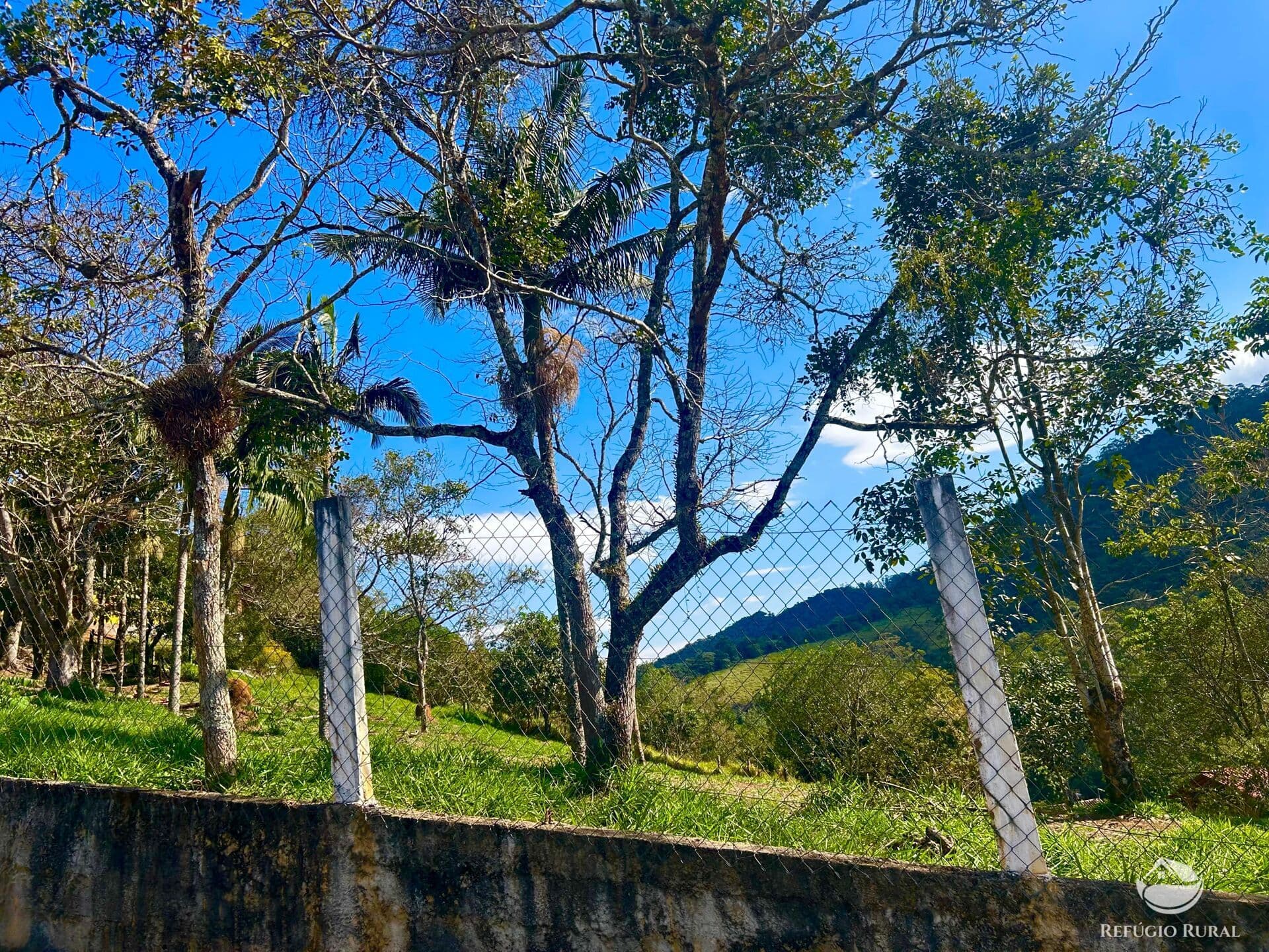 TERRENO EM MONTEIRO LOBATO/SP