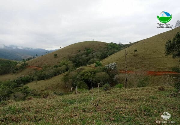 TERRENO EM SÃO FRANCISCO XAVIER COM LINDÍSSIMA VISTA