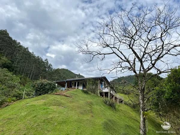 CHÁCARA EM SÃO FRANCISCO XAVIER/SJC/SP