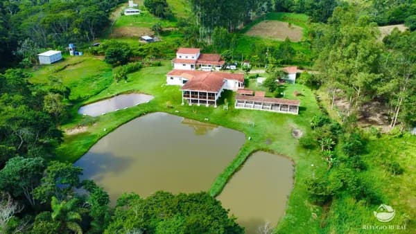 SÍTIO ÍNCRIVEL COM LINDO RESTAURANTE EM JAMBEIRO-SP