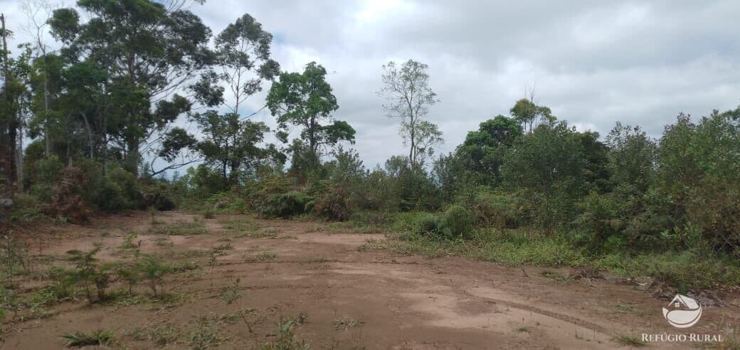 TERRENO COM VISTA PARA A PEDRA DO BAÚ