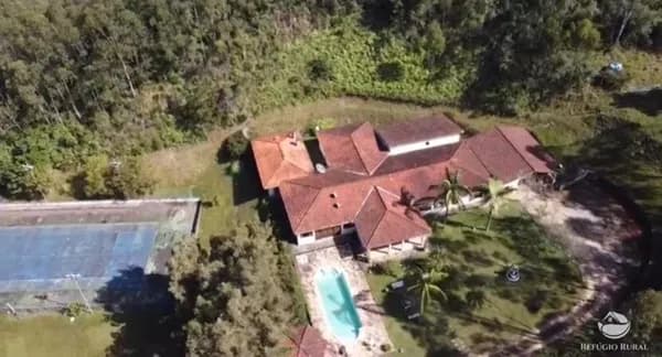 FAZENDA EM IGARATÁ/SP -