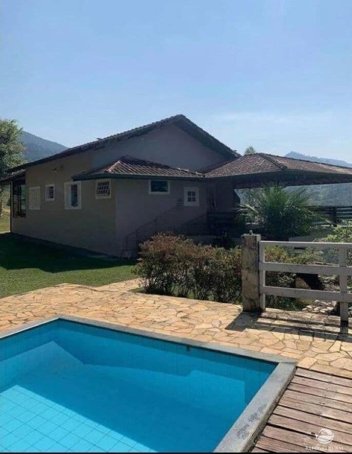 CHÁCARA EM SÃO FRANCISCO XAVIER/SJC/SP