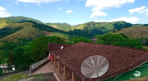 CHÁCARA NO CENTRO DE MONTEIRO LOBATO/SP