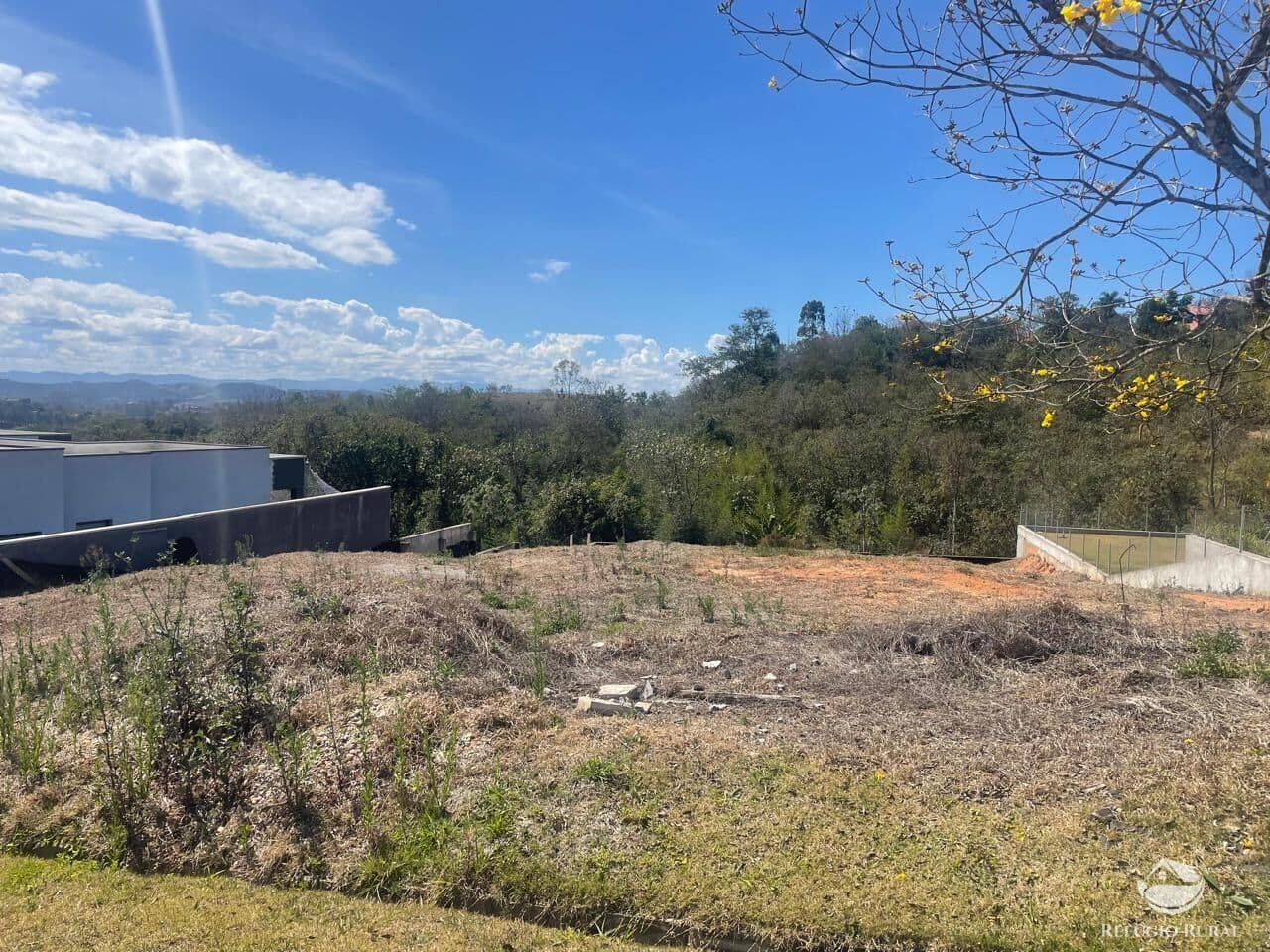 TERRENO EM JACAREÍ/SP