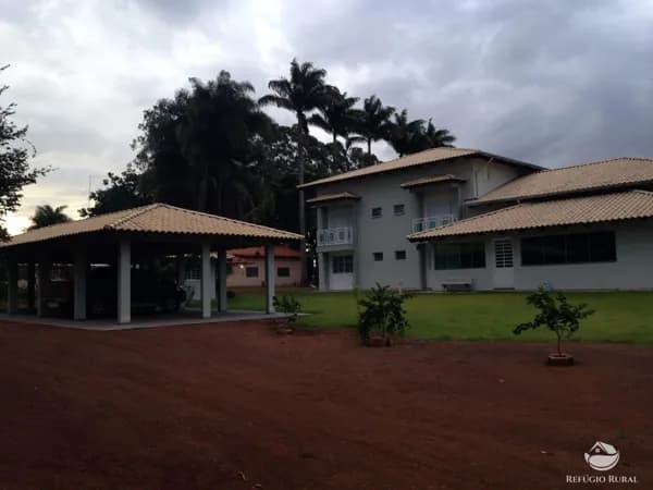 FAZENDA EM CRISTALINA/GO