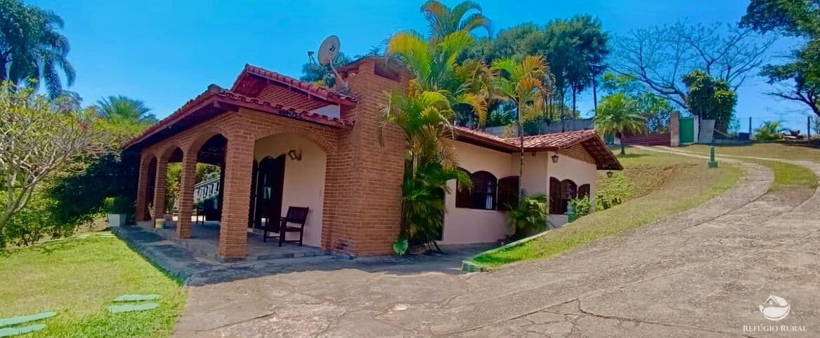 CHÁCARA EM IGARATÁ/SP