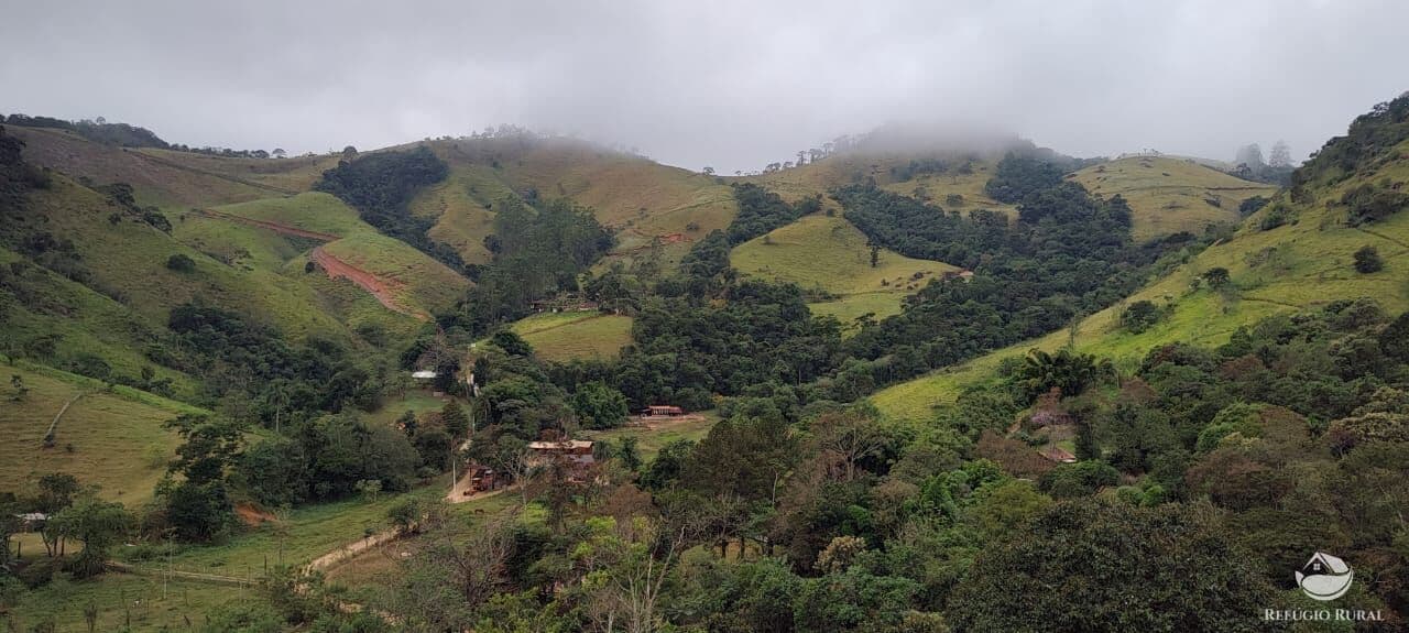 CHÁCARA EM SÃO FRANCISCO XAVIER/SP