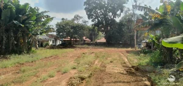 TERRENO IMPERDÍVEL COM ÓTIMA LOCALIZAÇÃO EM PIRACAIA/SP