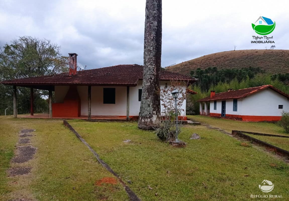 FAZENDA EM SÃO FRANCISCO XAVIER/SJC/SP