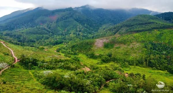 GLEBAS COM VISTA ESPETACULAR EM MONTEIRO LOBATO/SP