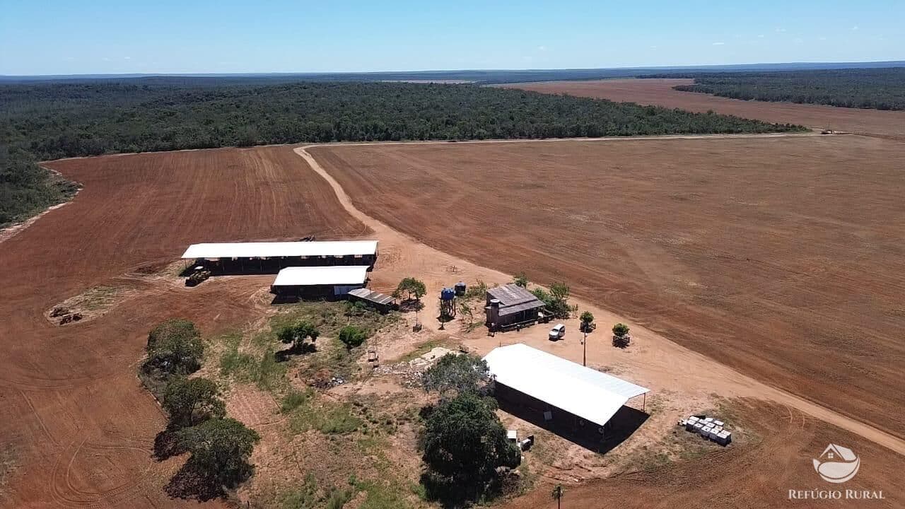 FAZENDA EM PARANATINGA/MT