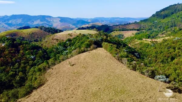 TERRENO EM MONTEIRO LOBATO/SP