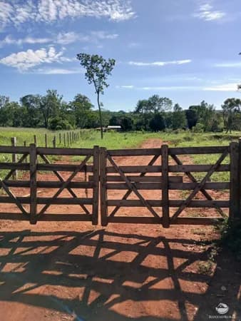 FAZENDA EM TRÊS MARIAS/MG