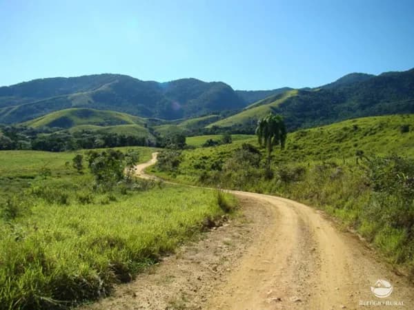 SÍTIO EM IPORANGA/SP