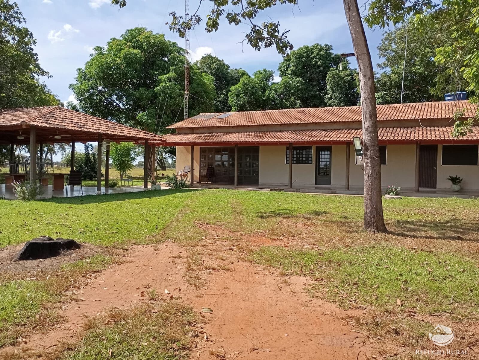 FAZENDA EM ARAGUAIANA MT