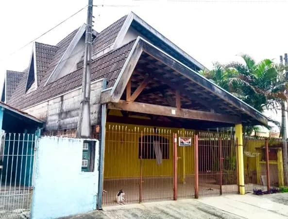 CASA EXCELENTE COM ÓTIMA LOCALIZAÇÃO EM SÃO JOSÉ DOS CAMPOS/SP