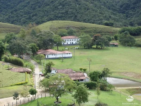 FAZENDA EM PIQUETE/SP