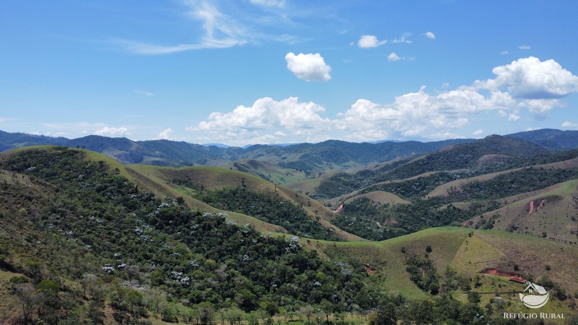 TERRENO COM MATA PRESERVADA E LINDA VISTA EM MONTEIRO LOBATO