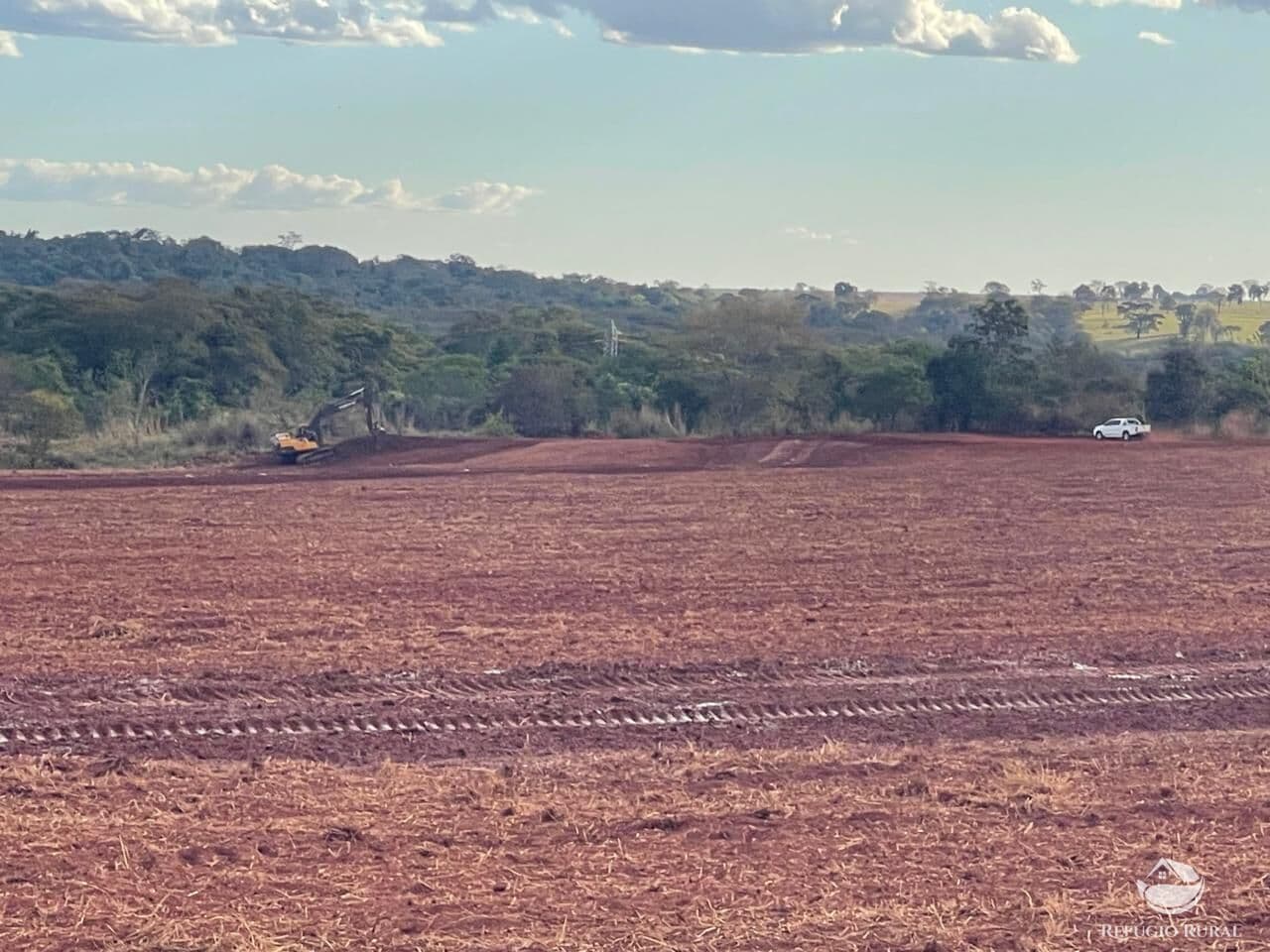 FAZENDA IMPERDÍVEL EM CHAPADÃO DO SUL/MS