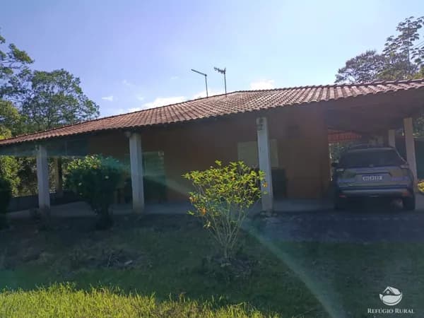 SÍTIO EM TREMEMBÉ/SP