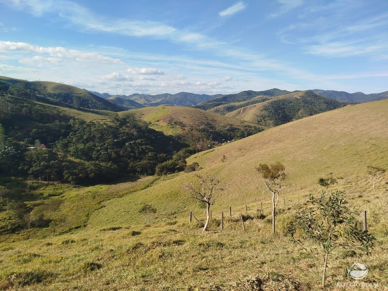 CHÁCARA EM MONTEIRO LOBATO/SP