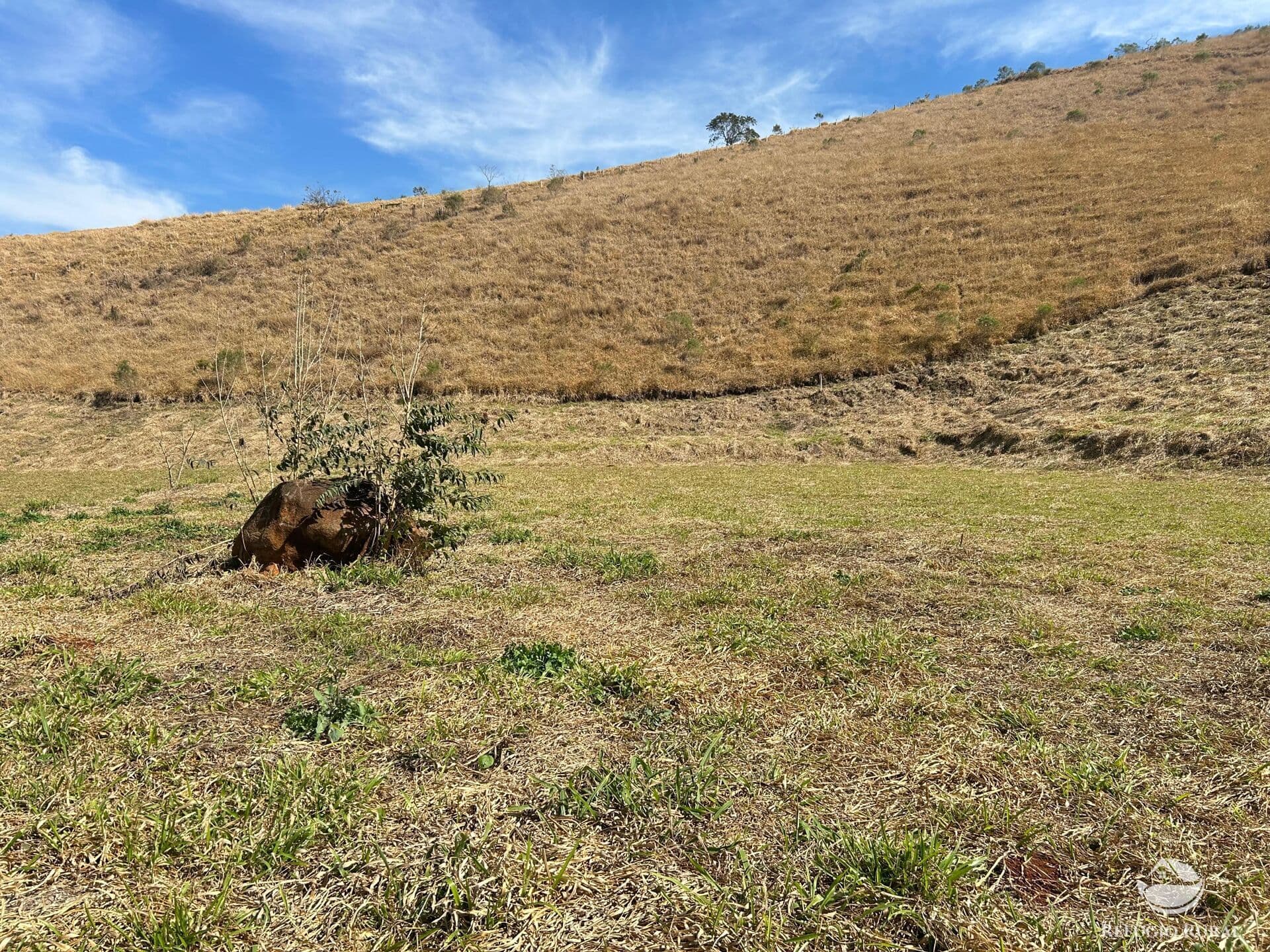 TERRENO EM SANTO ANTÔNIO DO PINHAL/SP