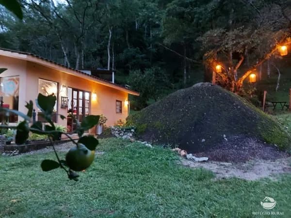 BELÍSSIMO SÍTIO EM SÃO FRANCISCO XAVIER/SJC/SP