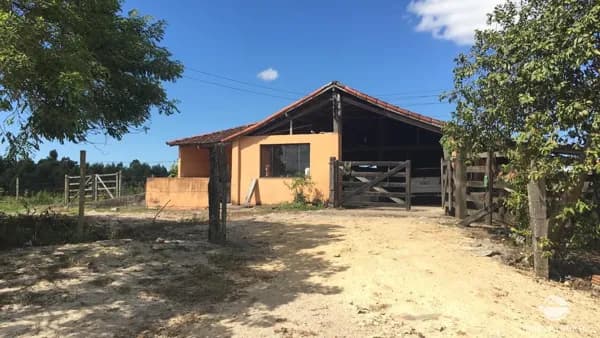 FAZENDA EM ARARUAMA/RJ