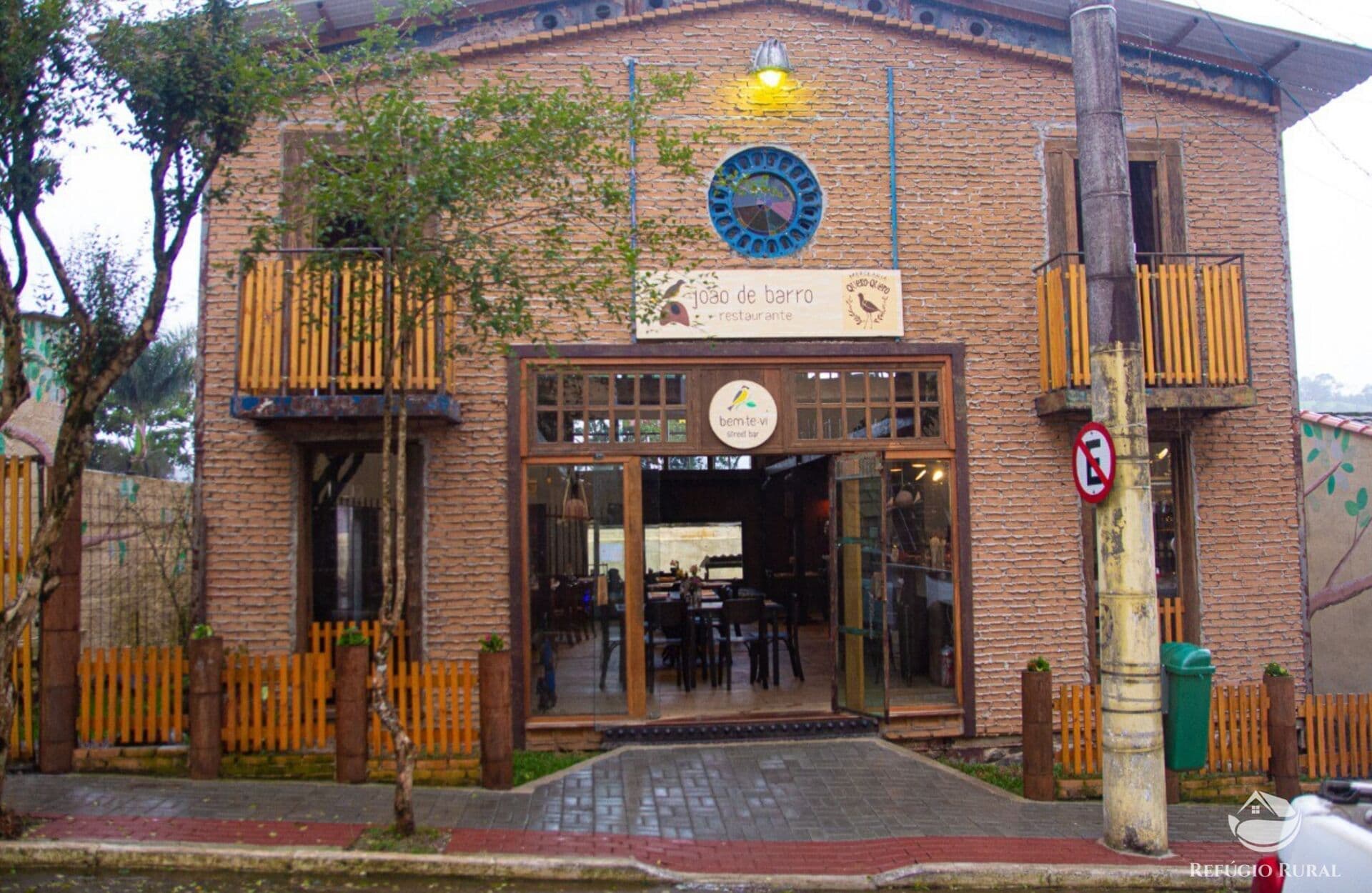 PRÉDIO COMERCIAL MAIS ELEGANTE DE SÃO FRANCISCO XAVIER