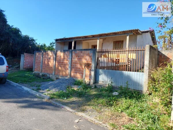 Casa de Alvenaria em Ferraria, Campo Largo, PR , Próximo a Volvo e a represa do Passaúna.