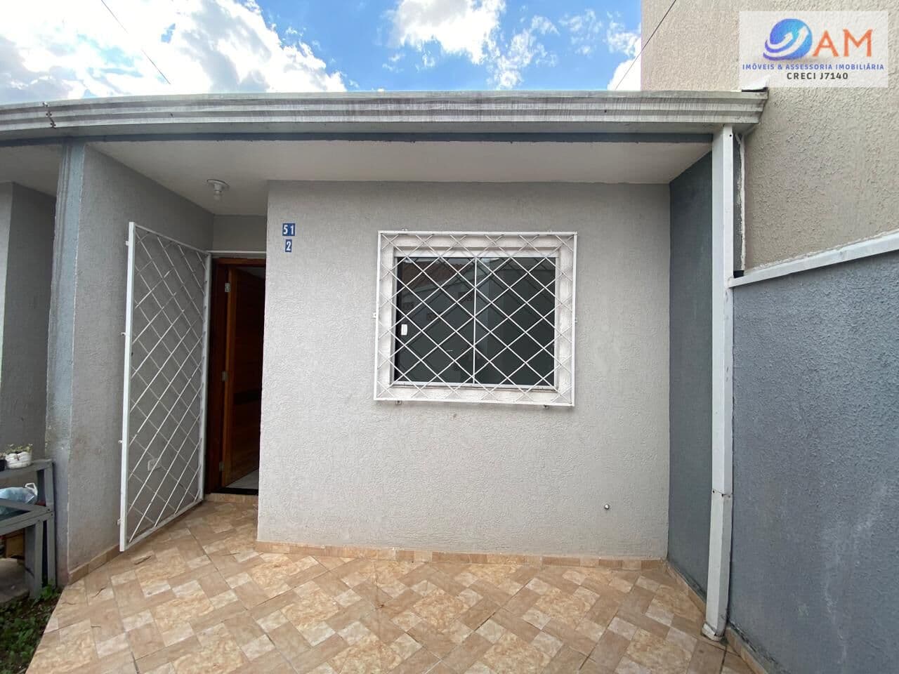 CASA PADRAO EM CONDOMINIO