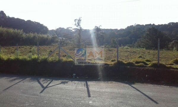 Área Residencial/Comercial para Venda em Vila Gilcy Campo Largo-PR