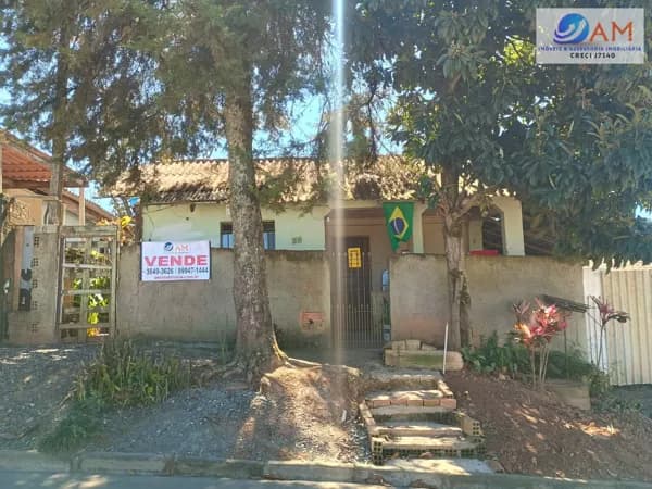 Terreno com Casa Padrão