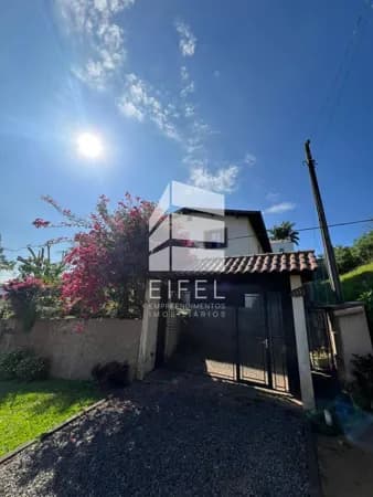 Casa à venda no bairro Matiel em Feliz/RS
